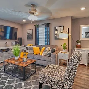 Holiday home Cozy Haven Attached To Million - South, Tampa