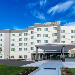 Courtyard By Marriott Tampa Northwest/veterans Expressway Hotel